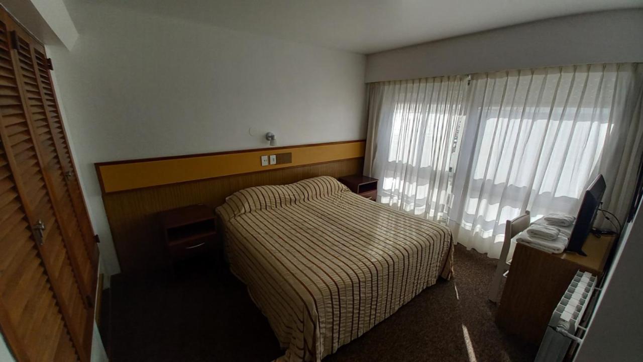 Costanera Hotel Puerto Madryn Ngoại thất bức ảnh