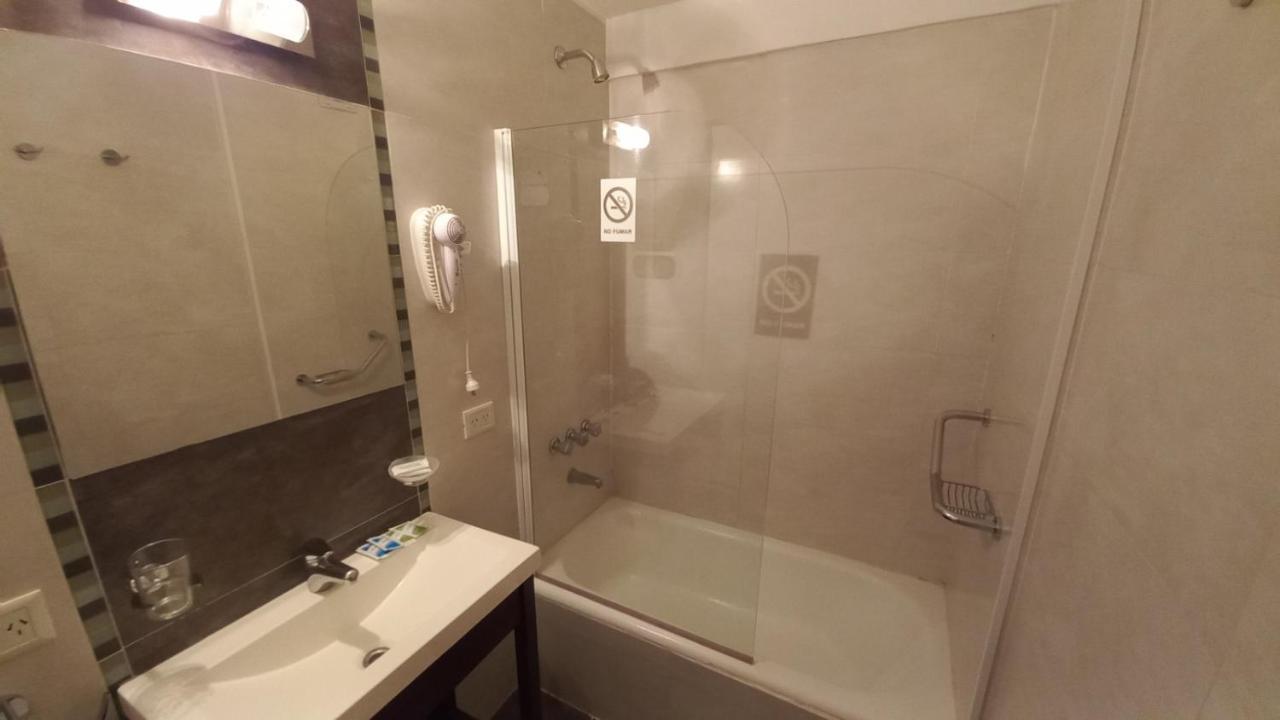 Costanera Hotel Puerto Madryn Ngoại thất bức ảnh