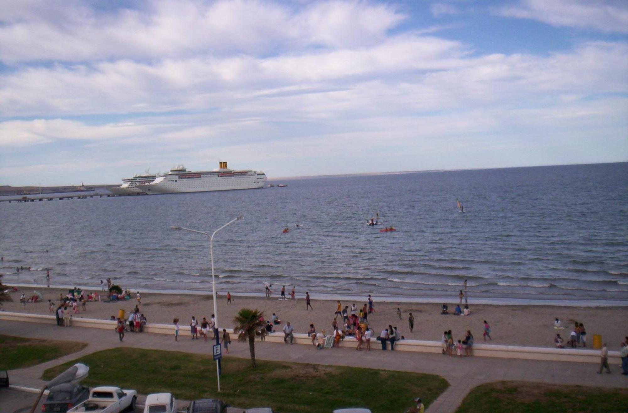 Costanera Hotel Puerto Madryn Ngoại thất bức ảnh