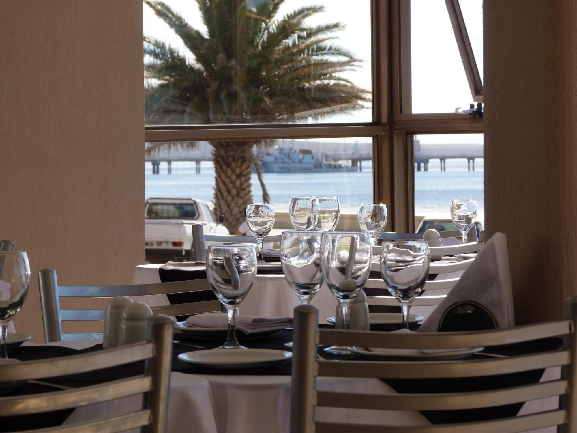 Costanera Hotel Puerto Madryn Ngoại thất bức ảnh